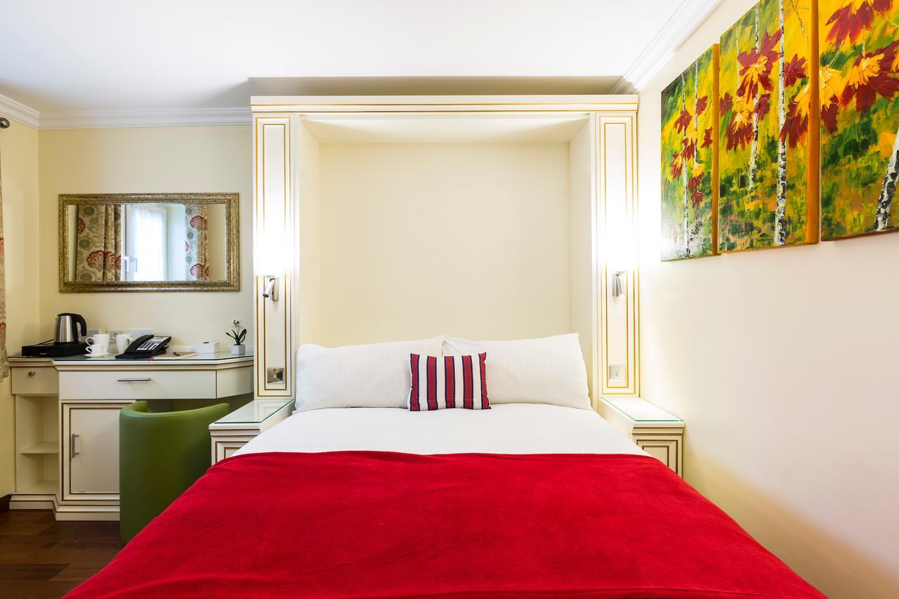 Linton Hotel Luton Лутън Екстериор снимка